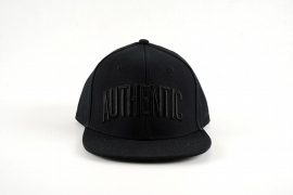 AUTHENTICITY START Black