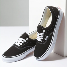 ERA Black/White